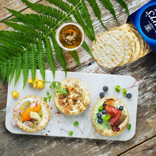 Carr's Cracker Table Water Black Pepper - 125g