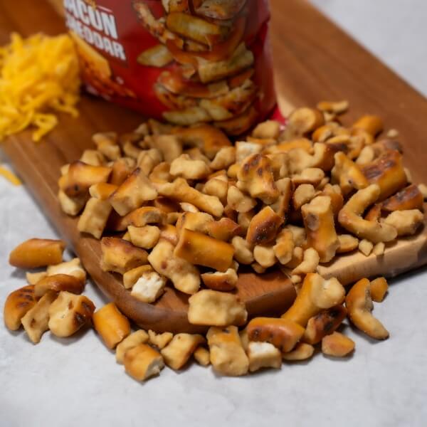 Pretzel Pete Pieces Smokey Bacon Cheddar Brezeln - 160g